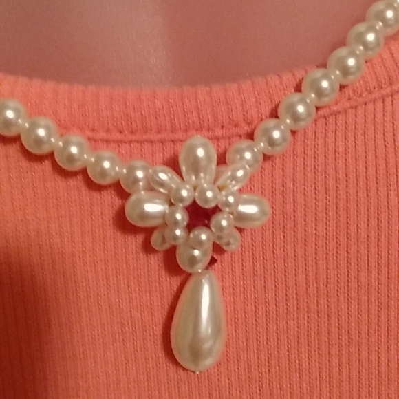 Faux Pearl Necklace With Pink Stone 16ins.NWT - Picture 3 of 8